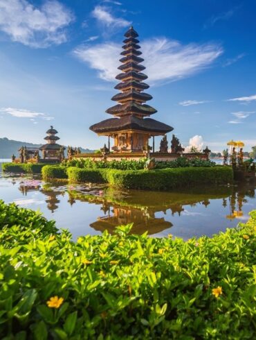 Pura Beratan Temple, Bali island