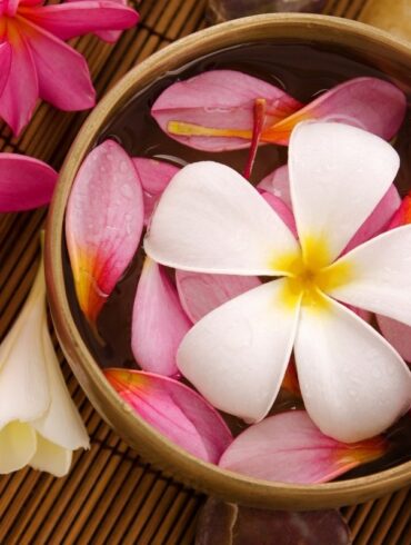 flowers in bowl at a tropical spa retreat